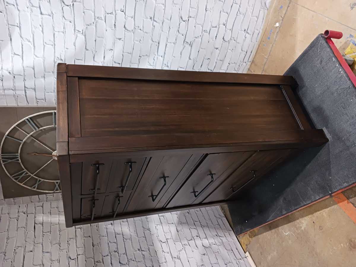 Starmore-Exclusive Chest - Gallery Image 12